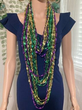 21 Pcs Mardi Gras Beaded Necklace in Purple, Green & Gold